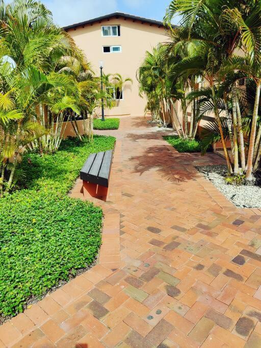 Aruba Family Oasis 2Br Pool 3Min Walk To Eagle Beach Palm Beach Bagian luar foto